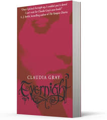 Evernight: Bok 1 av Claudia Gray