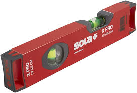 SOLA LSX10 X PRO Aluminiumlåda med Vattenpass och Förstorade Flaskor